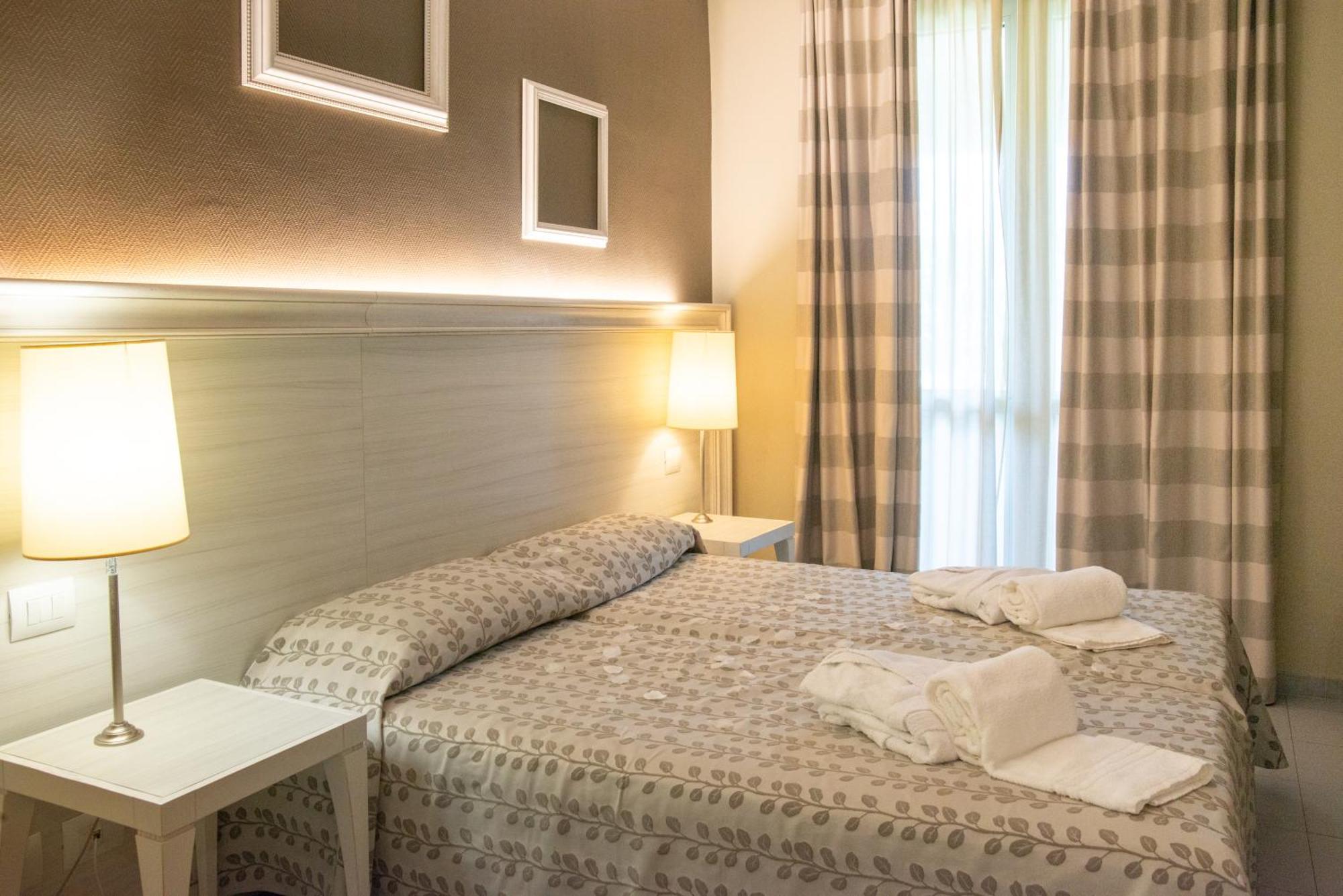 Hotel Degli Ulivi Феррандина Экстерьер фото